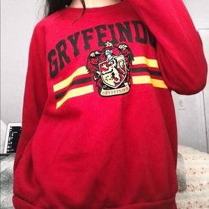 Forever21 Long Sleeve Gryffindor Crewneck Sweater